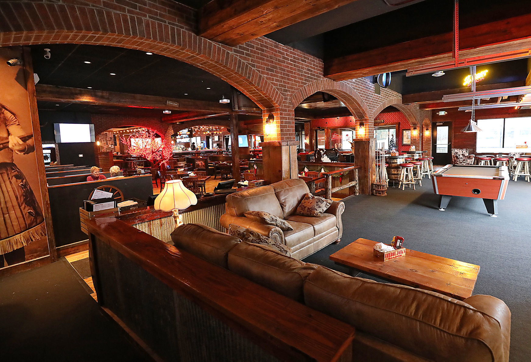 Cowboy Jack's billiards room
